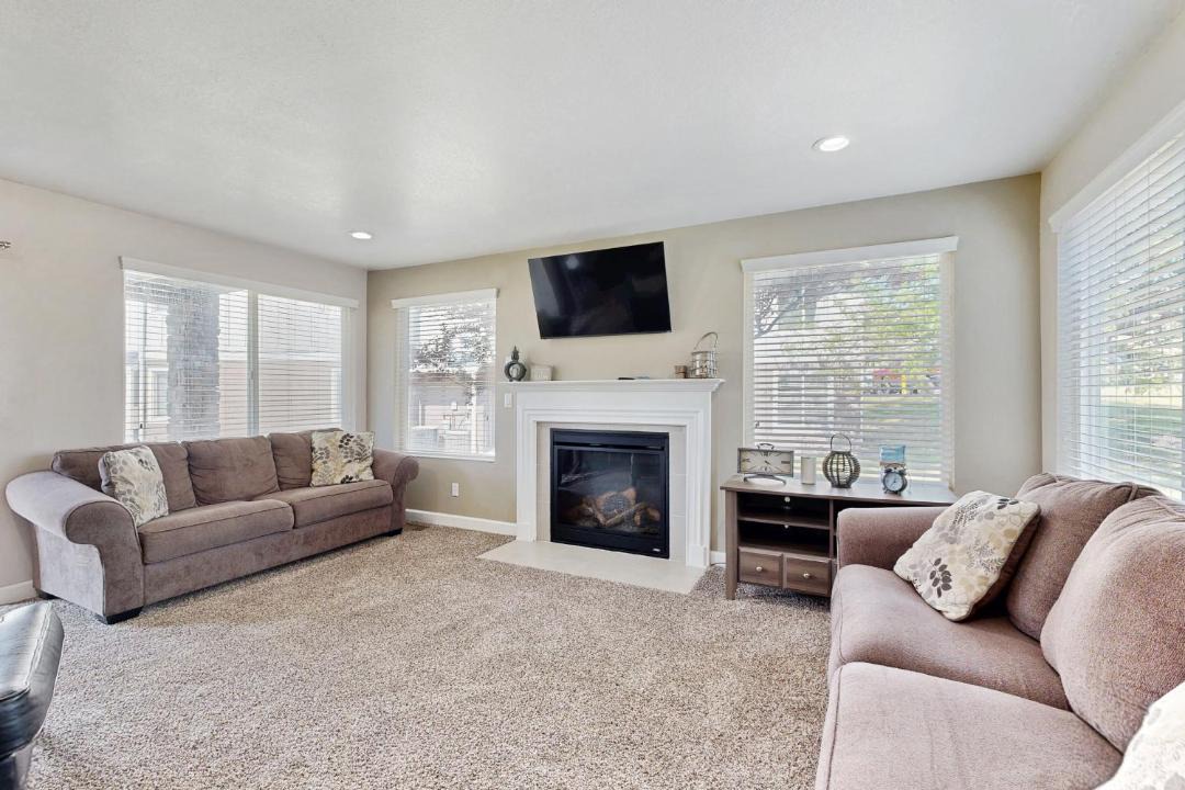 Photo of Livingroom in Harbor Village