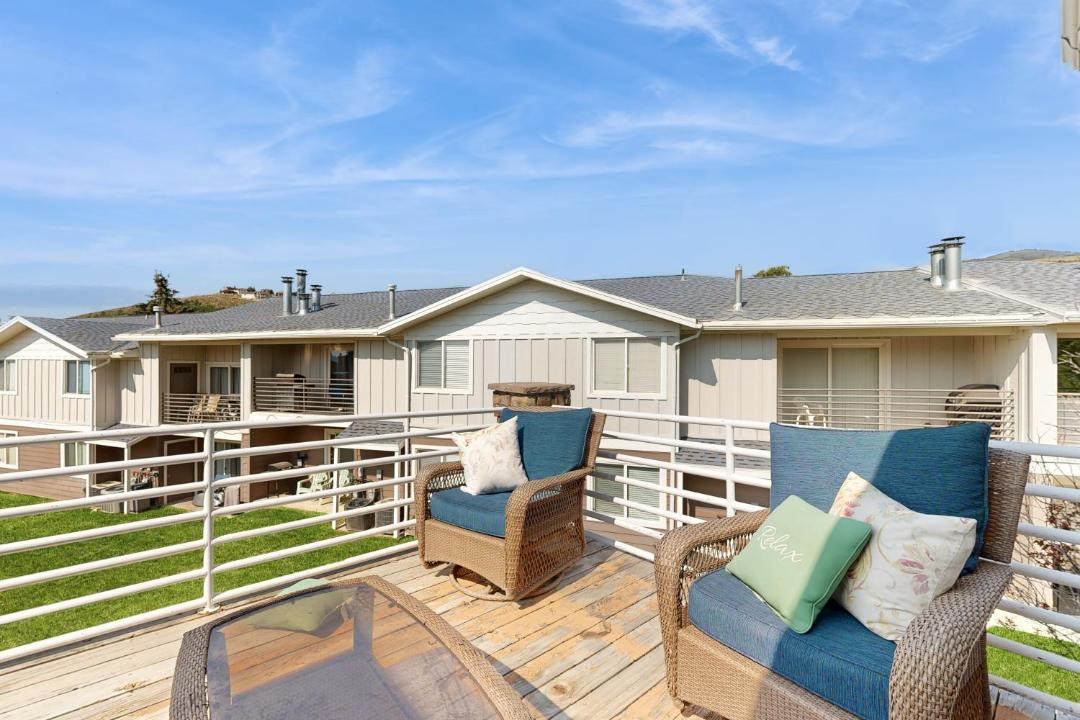 Photo of Patio Balcony in Harbor Village