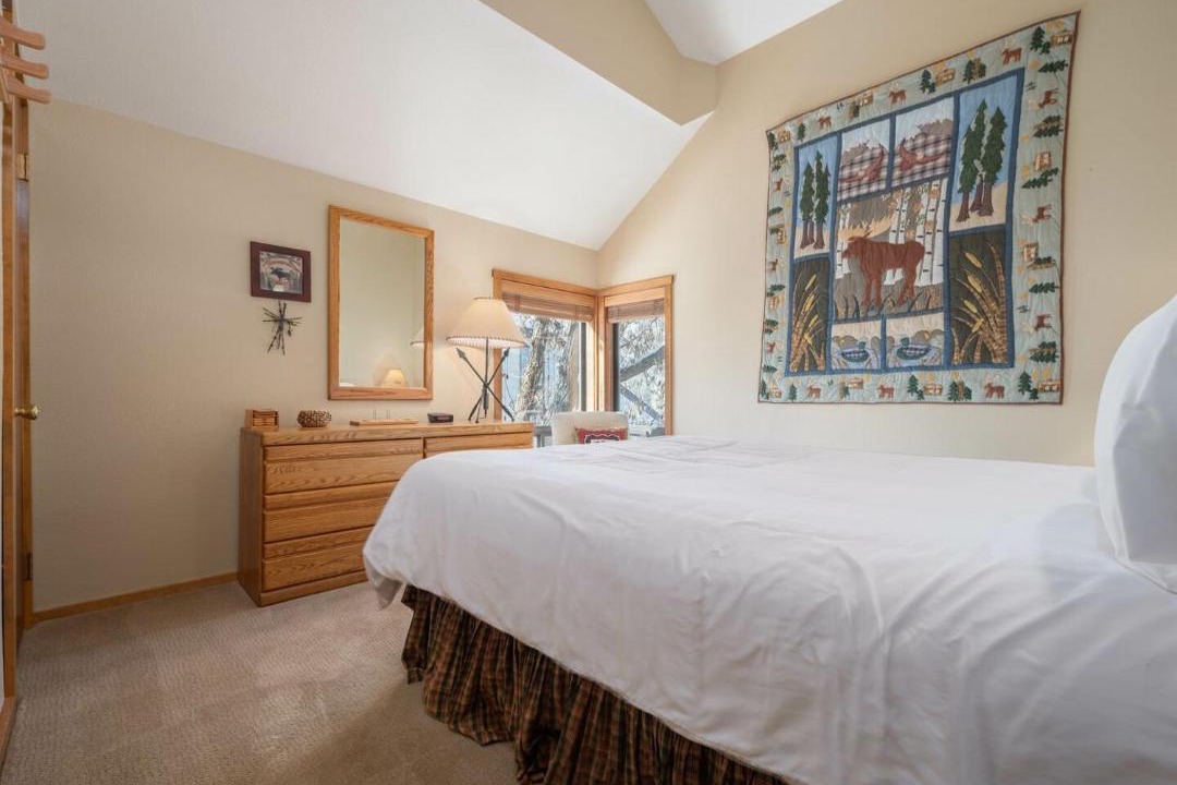 Photo of Bedroom in Moose Wilson Road