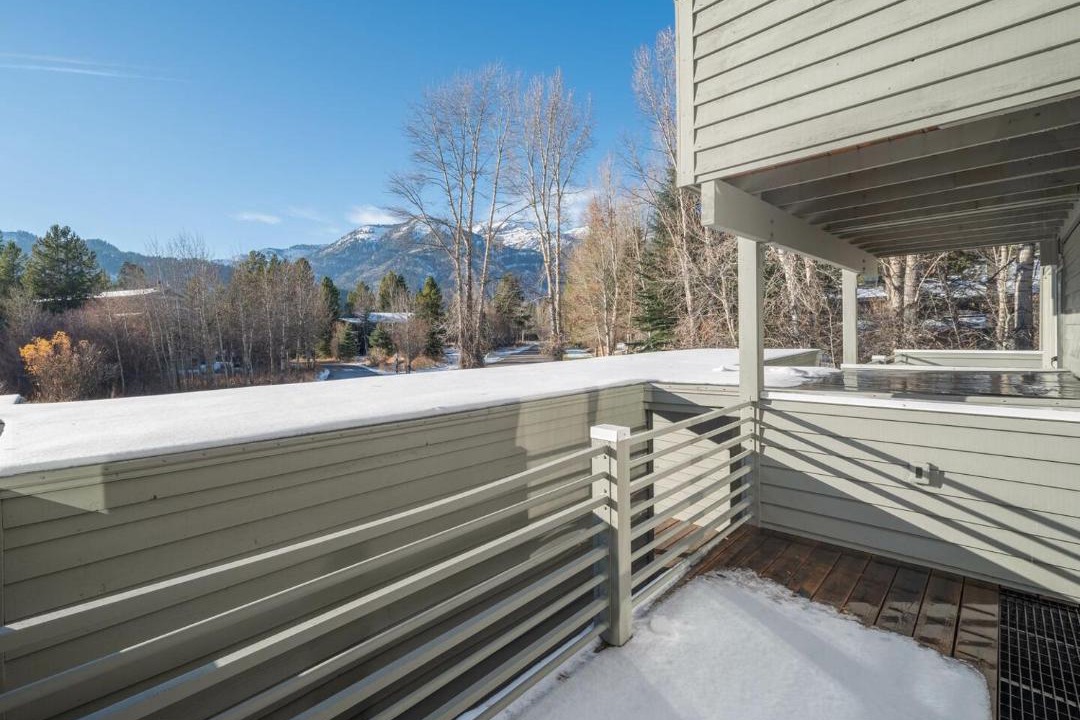 Photo of Patio Balcony in Moose Wilson Road