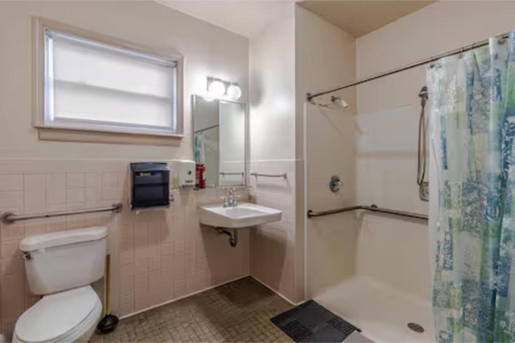 Photo of Bathroom in Waynesboro