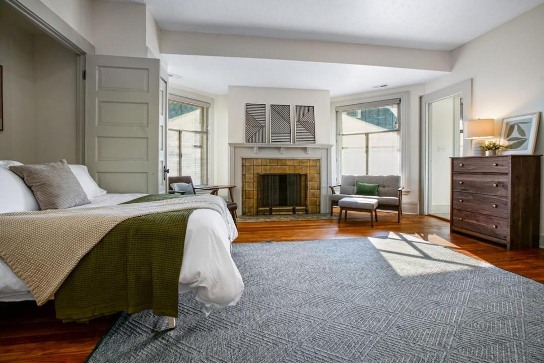 Photo of Bedroom in Hough