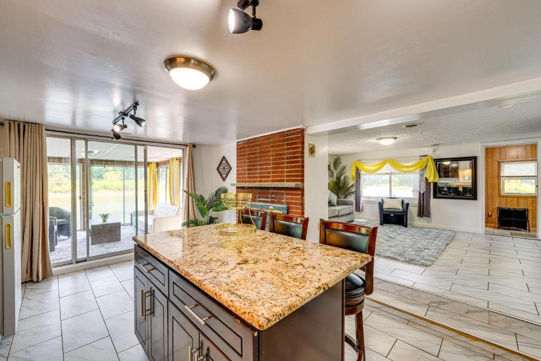 Photo of Kitchen in Stow