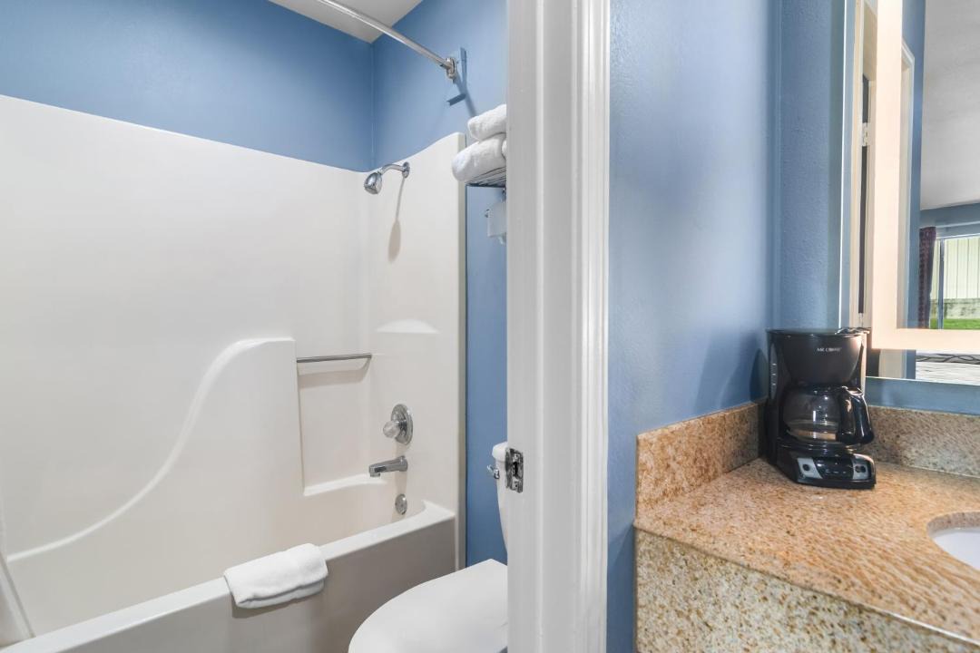 Photo of Bathroom in Siloam Springs