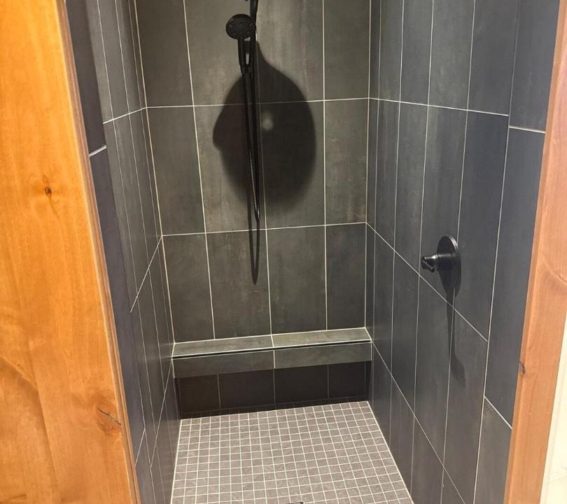 Photo of Bathroom in Elmo