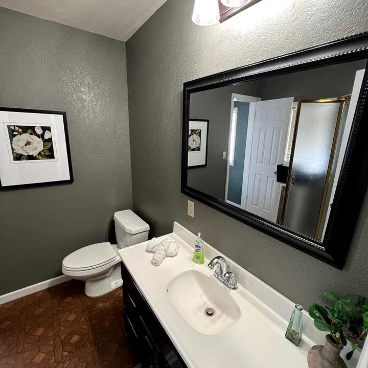 Photo of Bathroom in Cameron