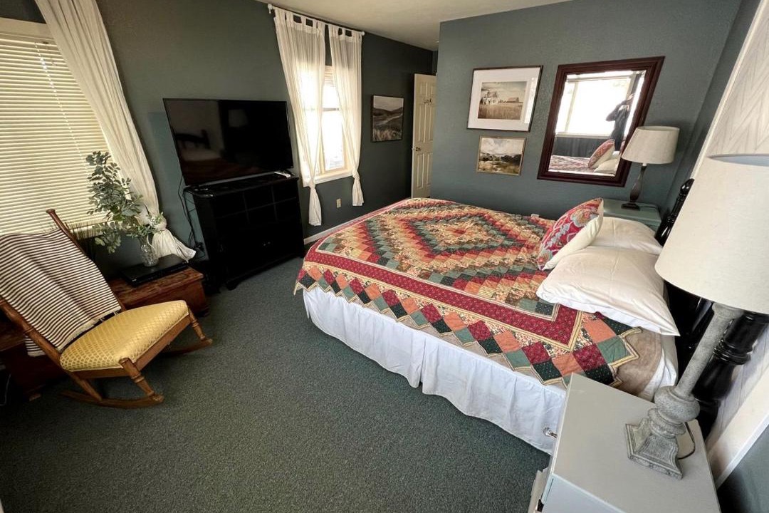 Photo of Bedroom in Cameron
