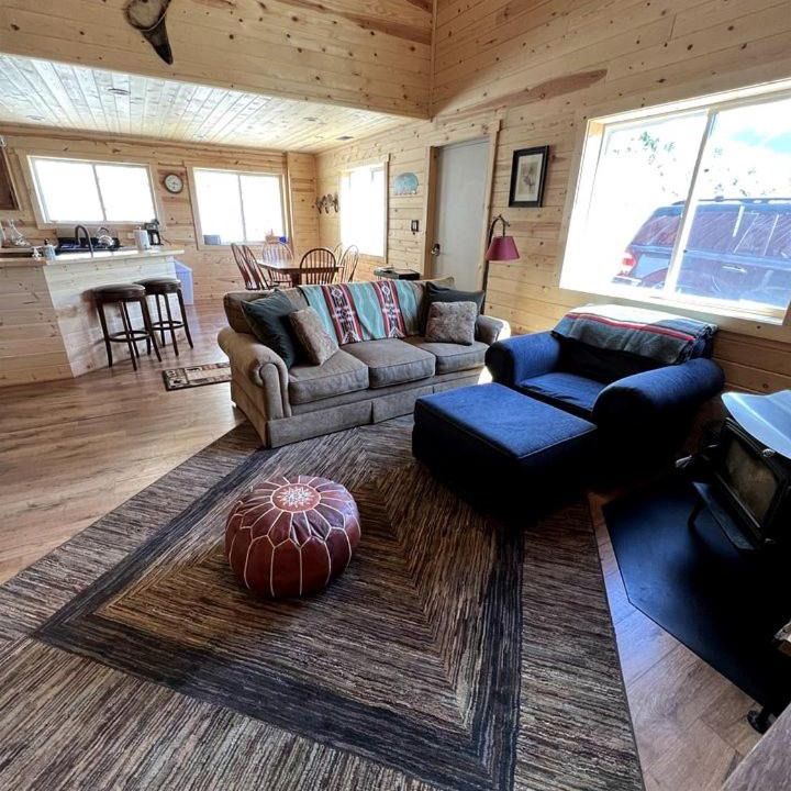 Photo of Livingroom in Cameron
