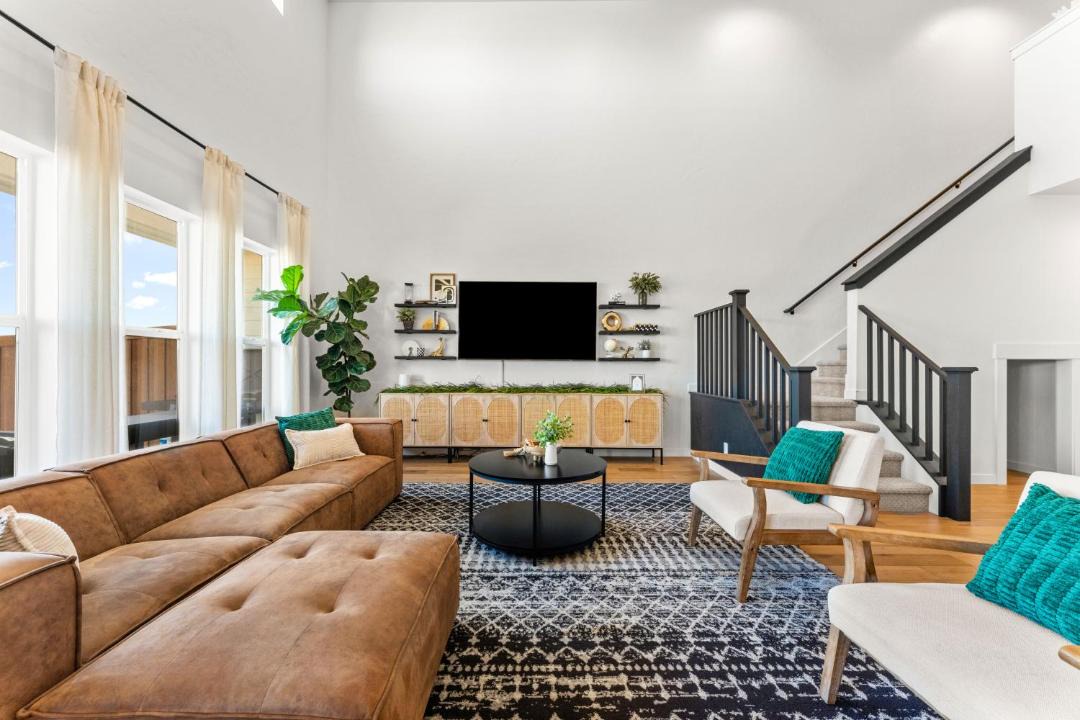 Photo of Livingroom in Southwest Ada County Alliance