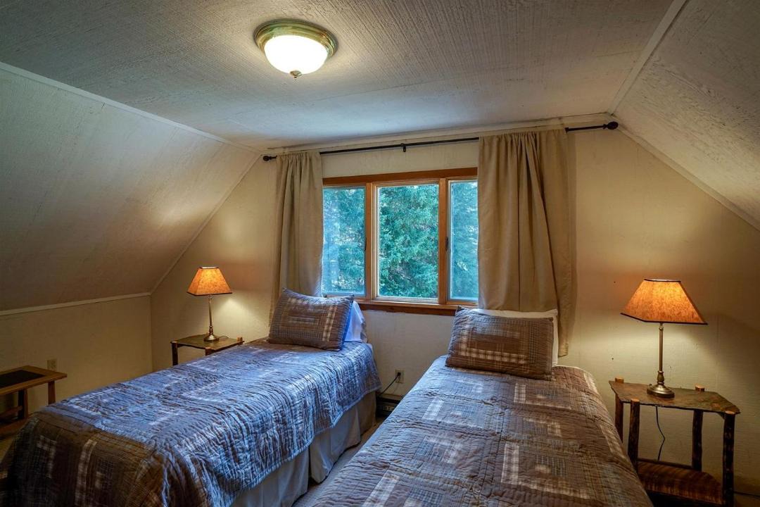 Photo of Bedroom in Cameron