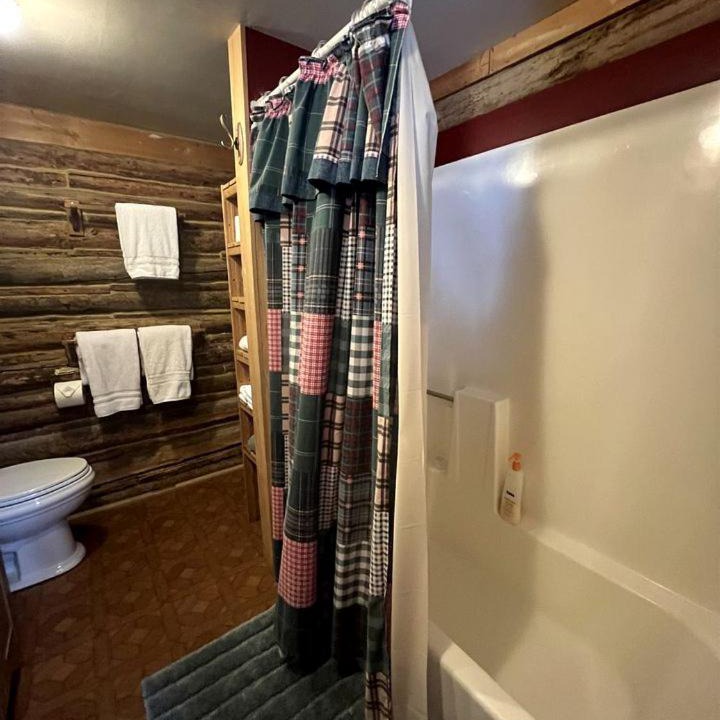 Photo of Bathroom in Pony