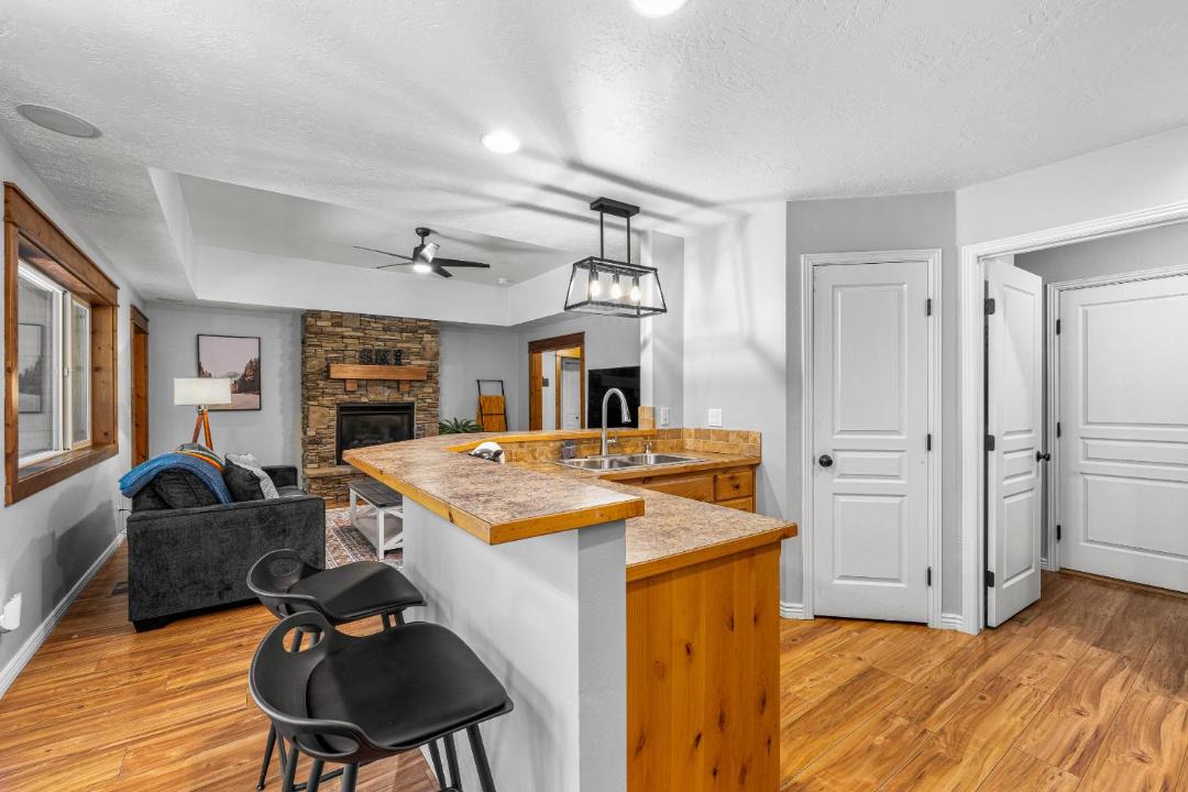 Photo of Kitchen in Fir Grove Estates
