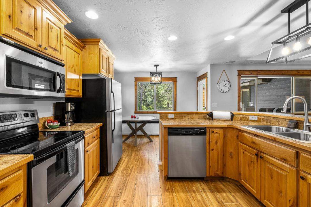 Photo of Kitchen in Fir Grove Estates