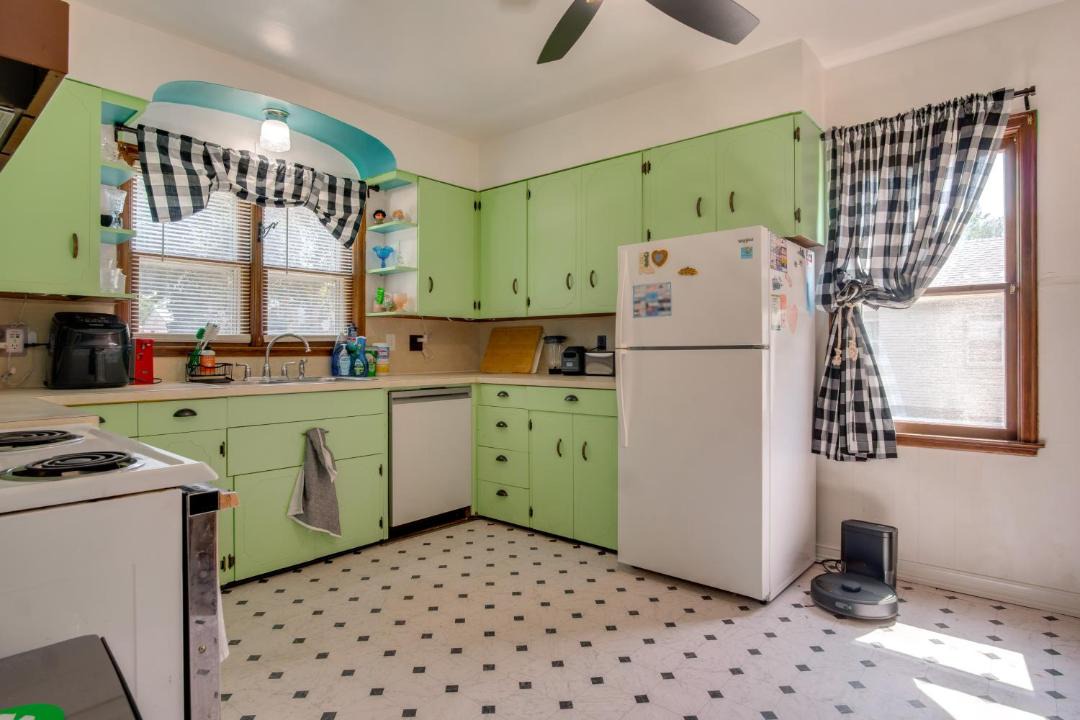 Photo of Kitchen in Rock Rapids