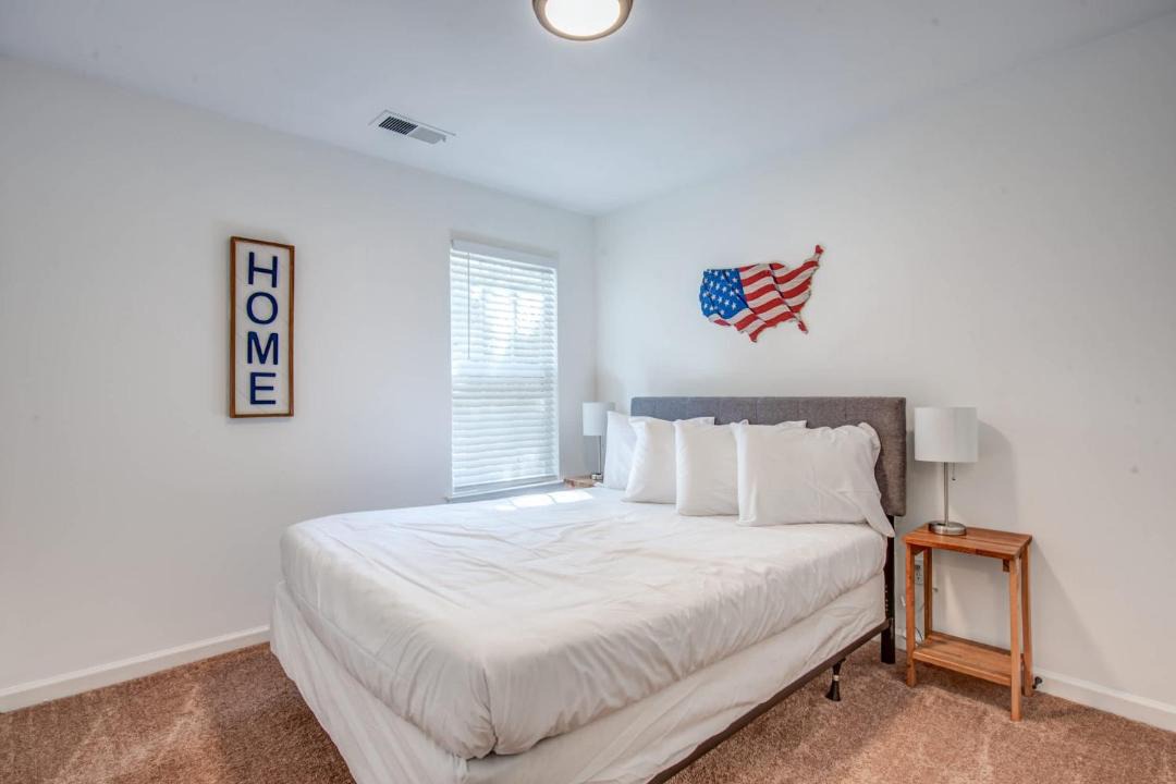 Photo of Bedroom in University District