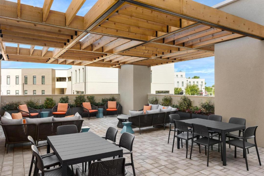 Photo of Patio Balcony in Rogers