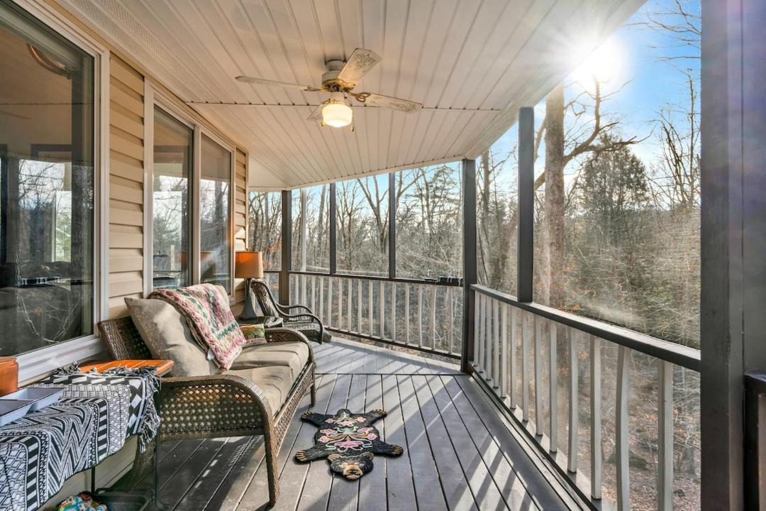Photo of Patio Balcony in Lackawaxen