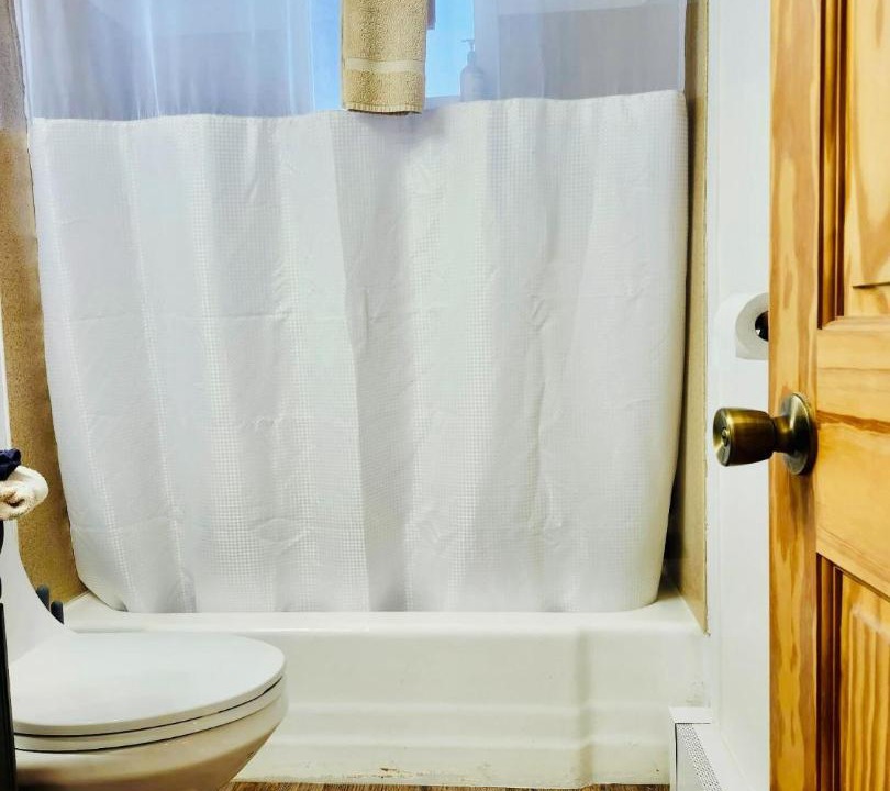Photo of Bathroom in Thermopolis