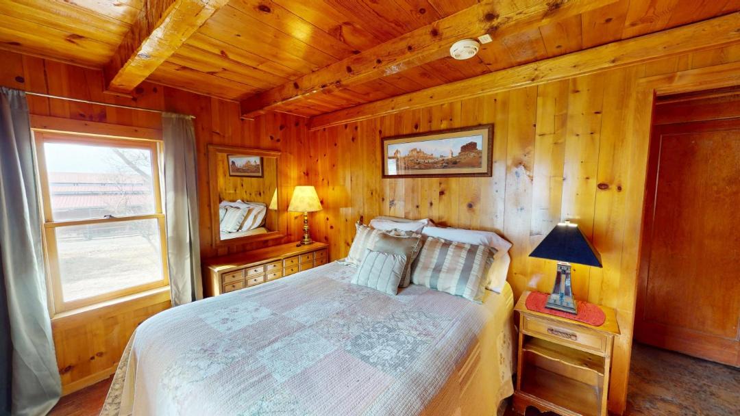 Photo of Bedroom in Spanish Valley