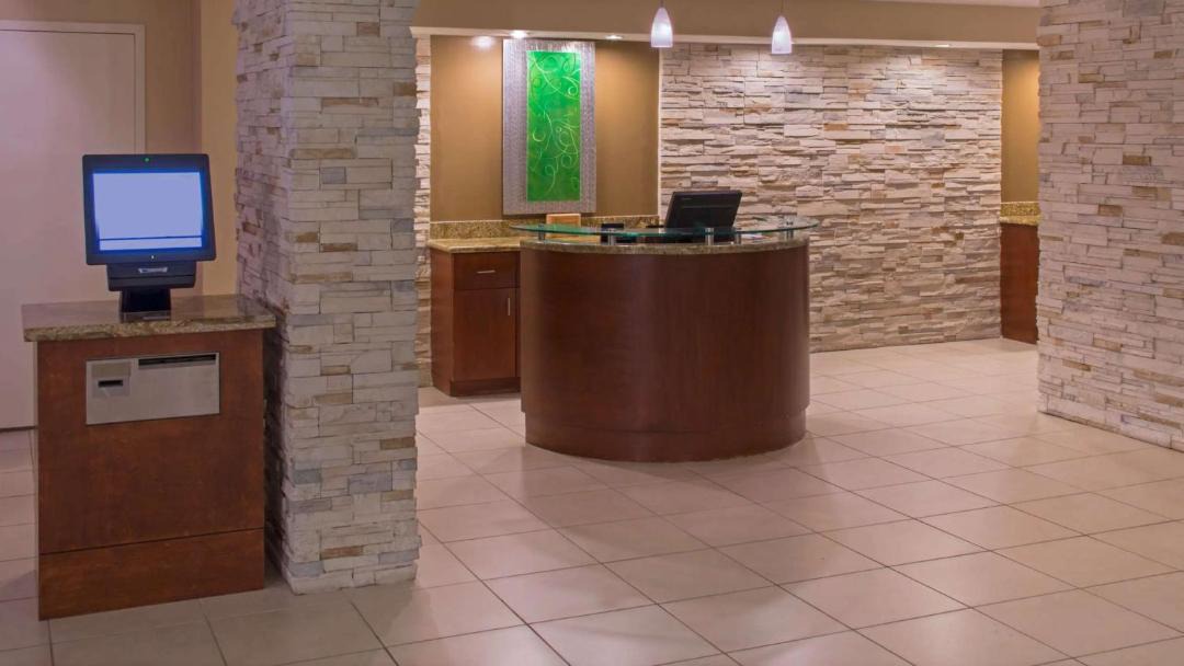 Photo of Bathroom in Greater Greenspoint