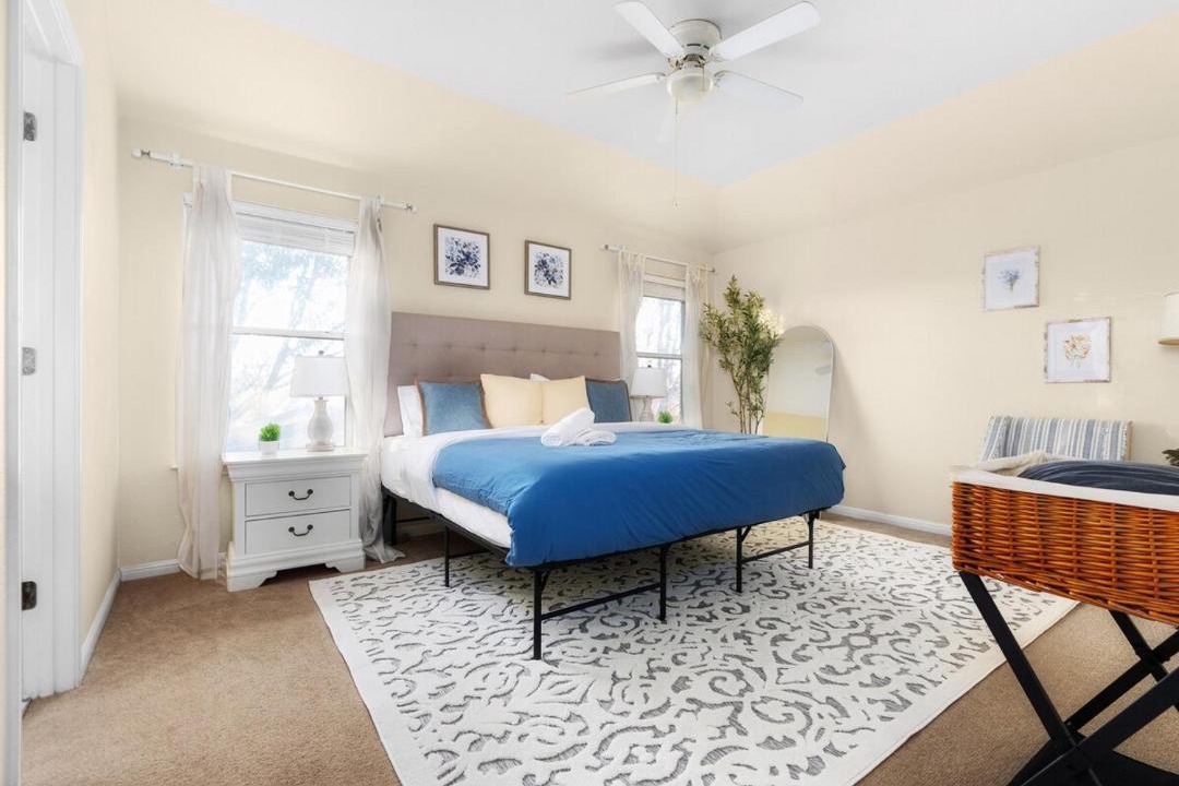 Photo of Bedroom in East Congress