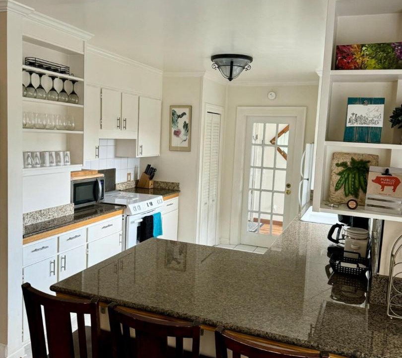Photo of Kitchen in North Queen Anne