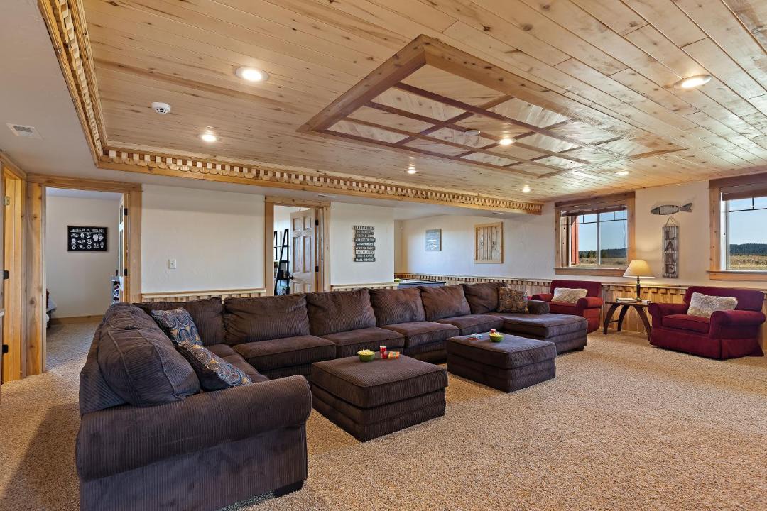 Photo of Livingroom in Island Park