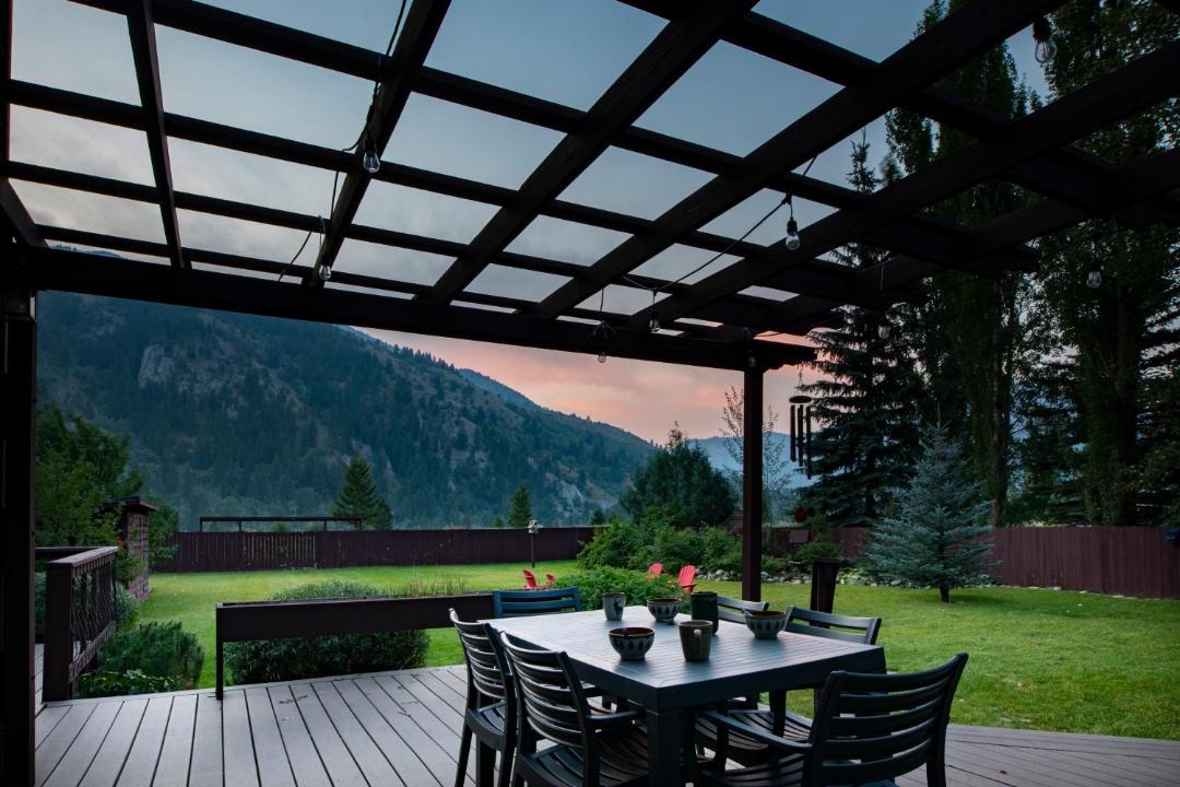 Photo of Patio Balcony in Alpine