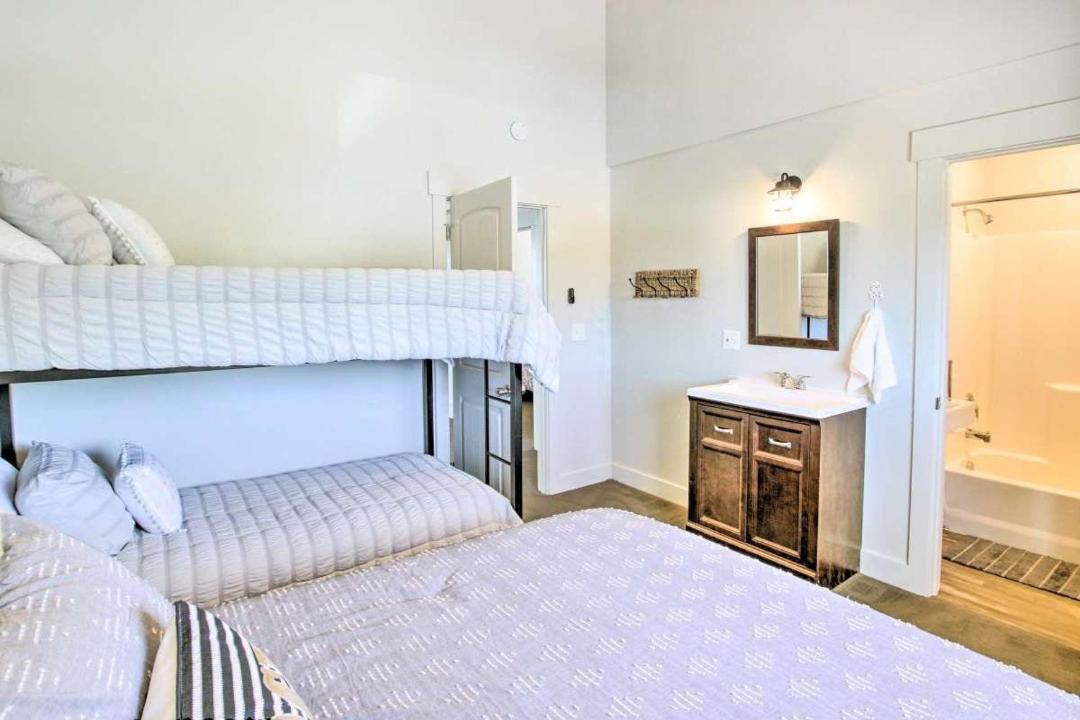 Photo of Bedroom in Fish Haven