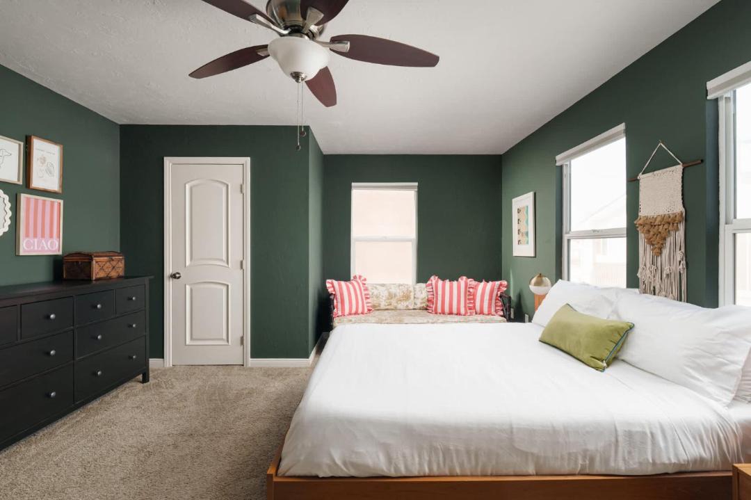 Photo of Bedroom in Logan Heights