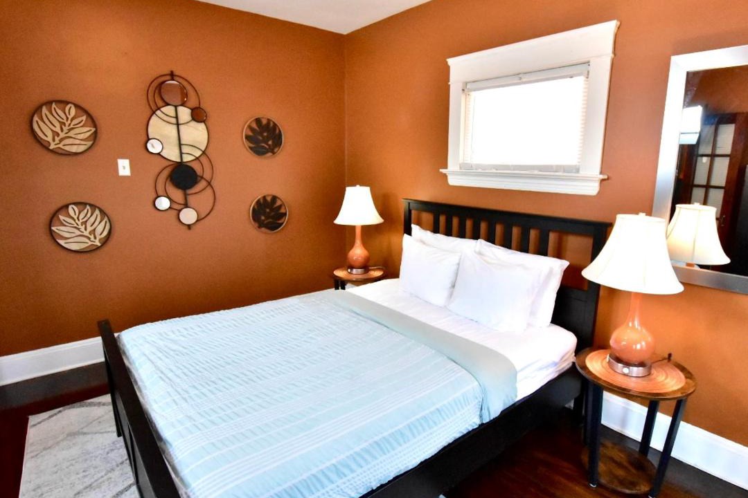 Photo of Bedroom in Lakewood