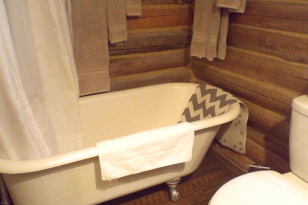 Photo of Bathroom in Melrose