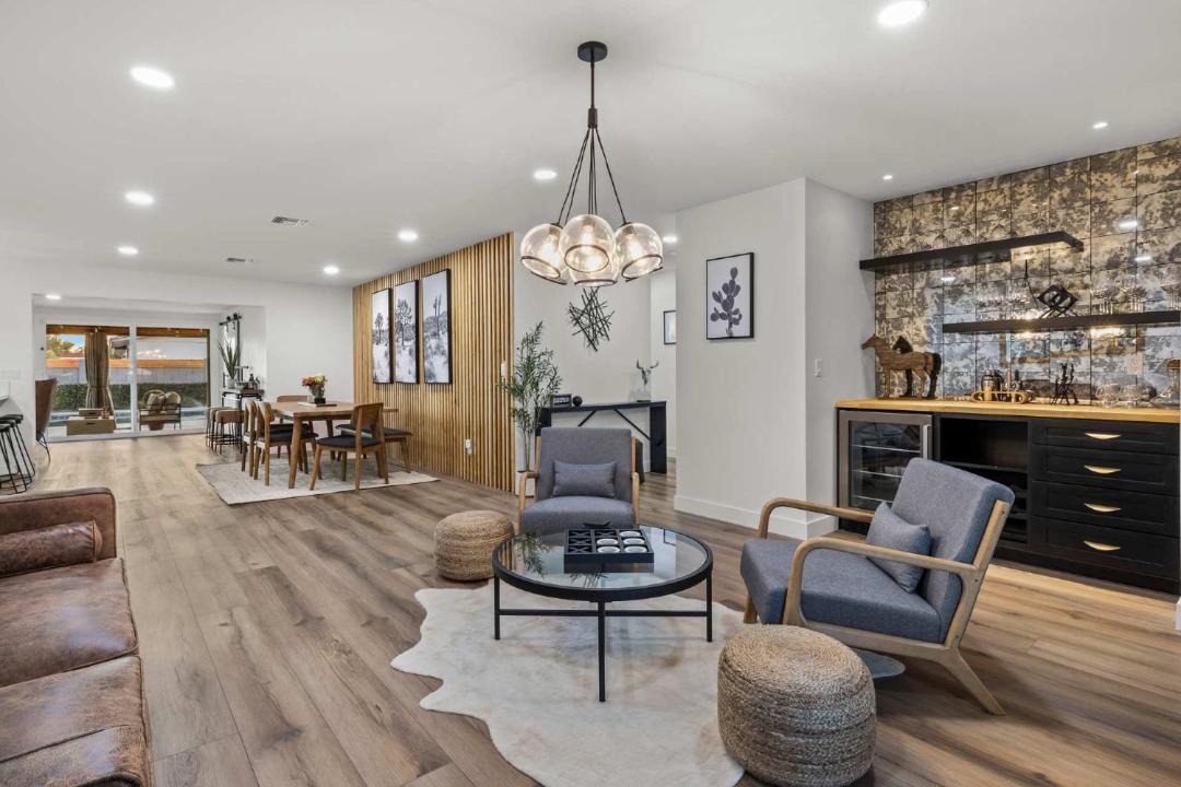 Photo of Livingroom in Pointe Scottsdale