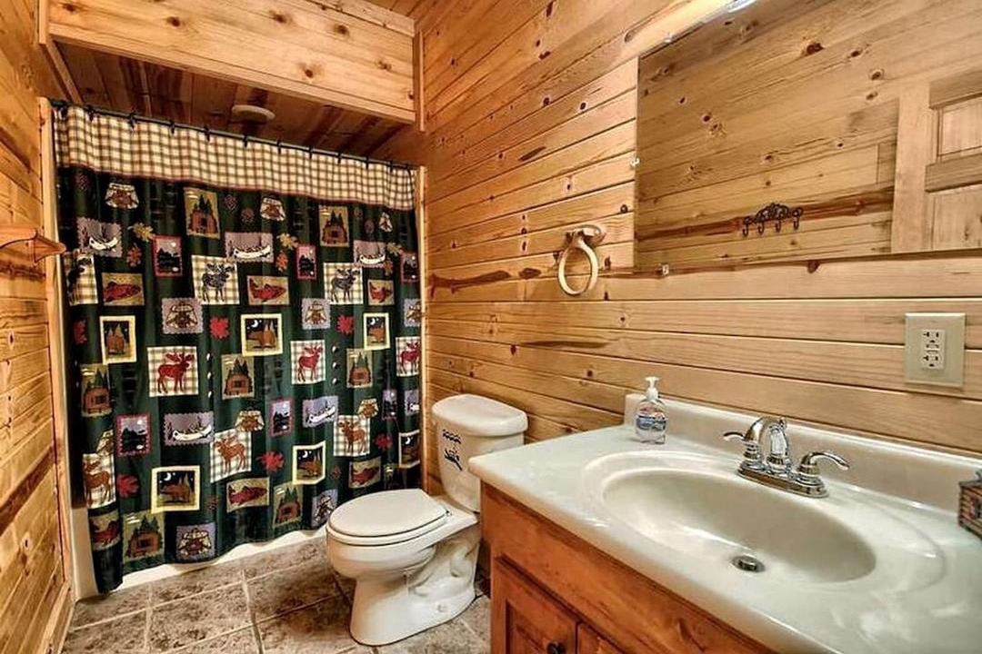 Photo of Bathroom in Rockbridge