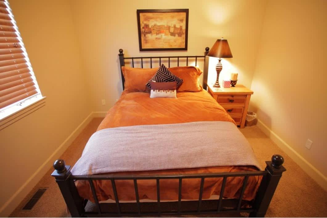 Photo of Bedroom in Eden