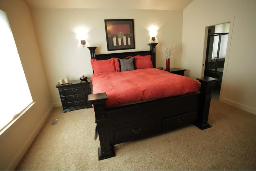 Photo of Bedroom in Eden