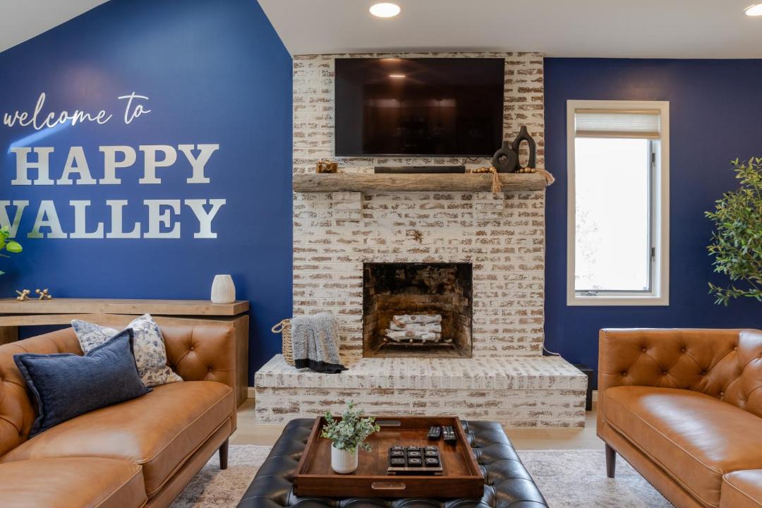 Photo of Livingroom in Park Forest Village