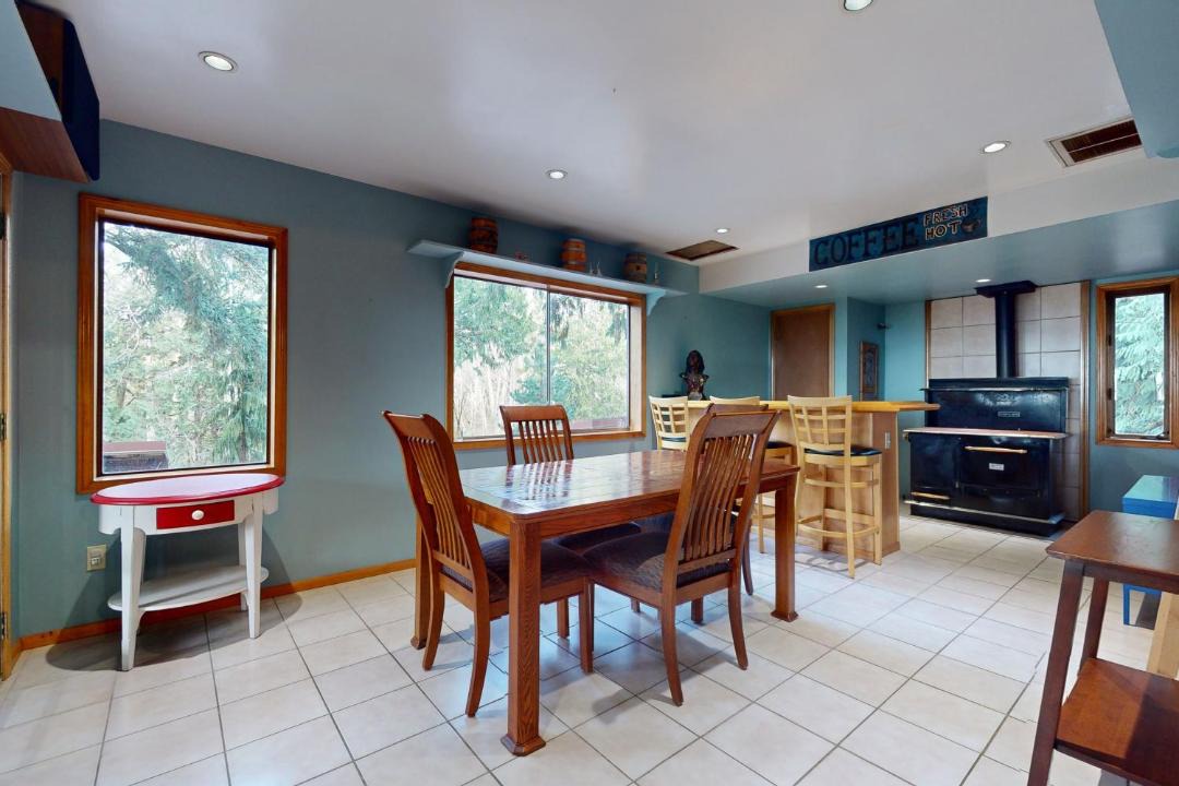 Photo of Kitchen in Hansville