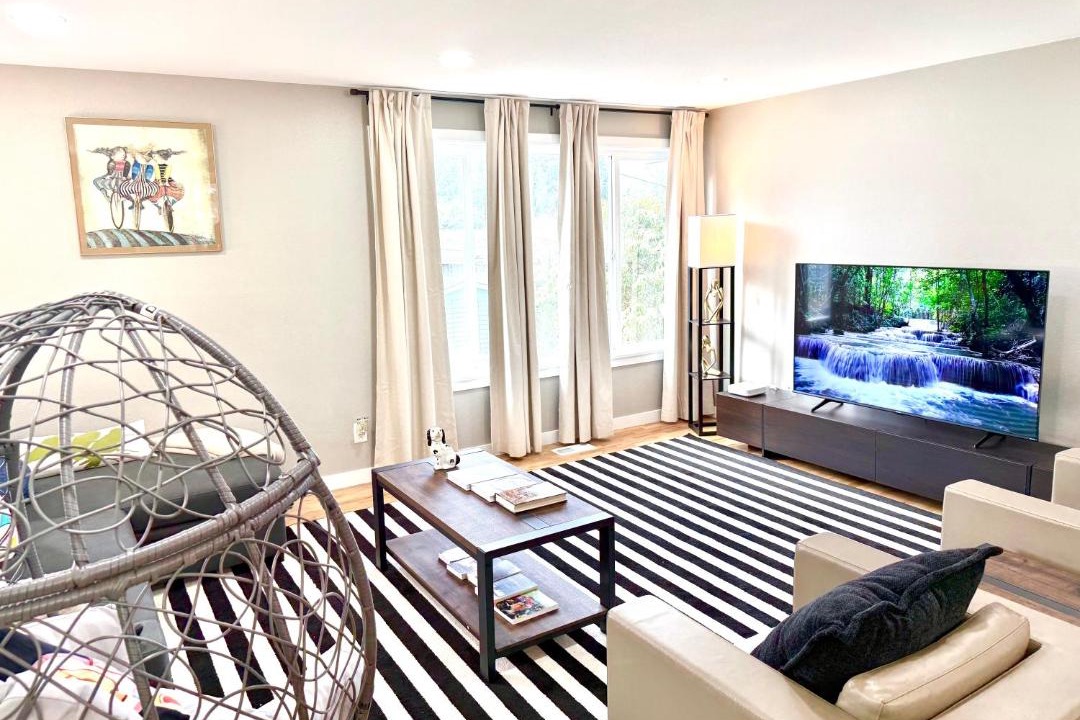 Photo of Livingroom in Auburn