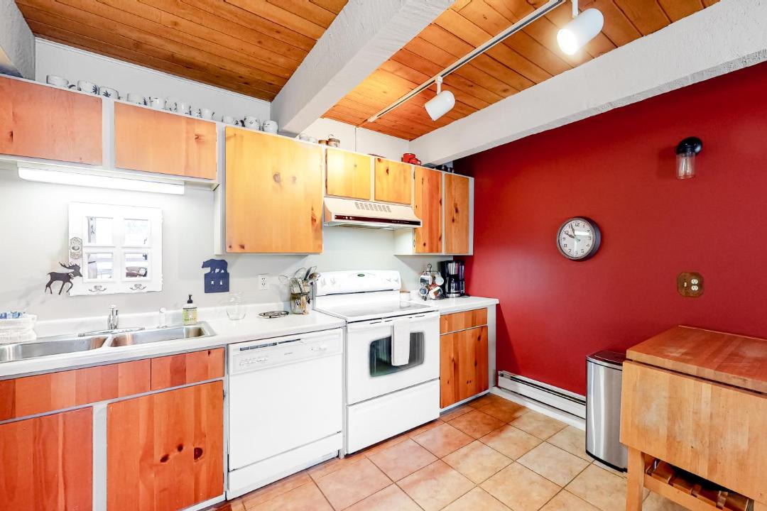 Photo of Kitchen in Big Sky Meadow Village