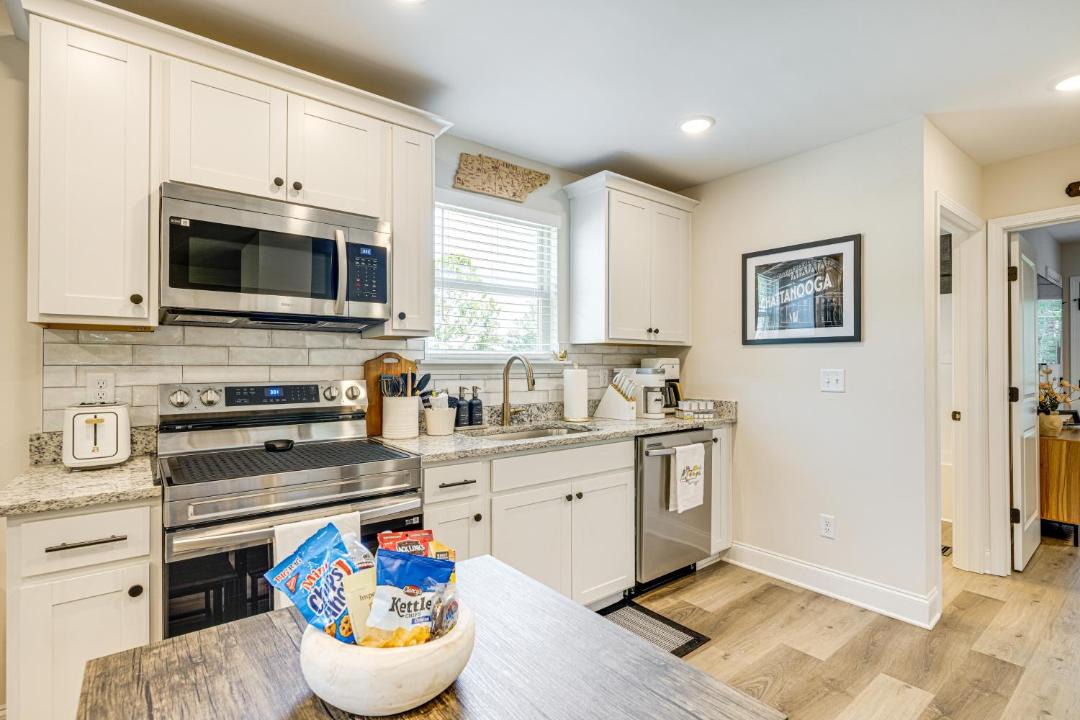 Photo of Kitchen in Lookout Valley Neighborhood Association