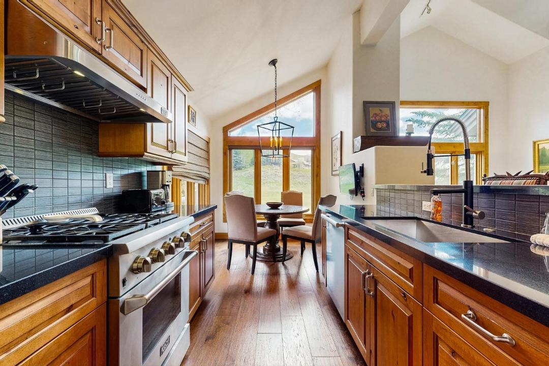 Photo of Kitchen in Elkhorn Village