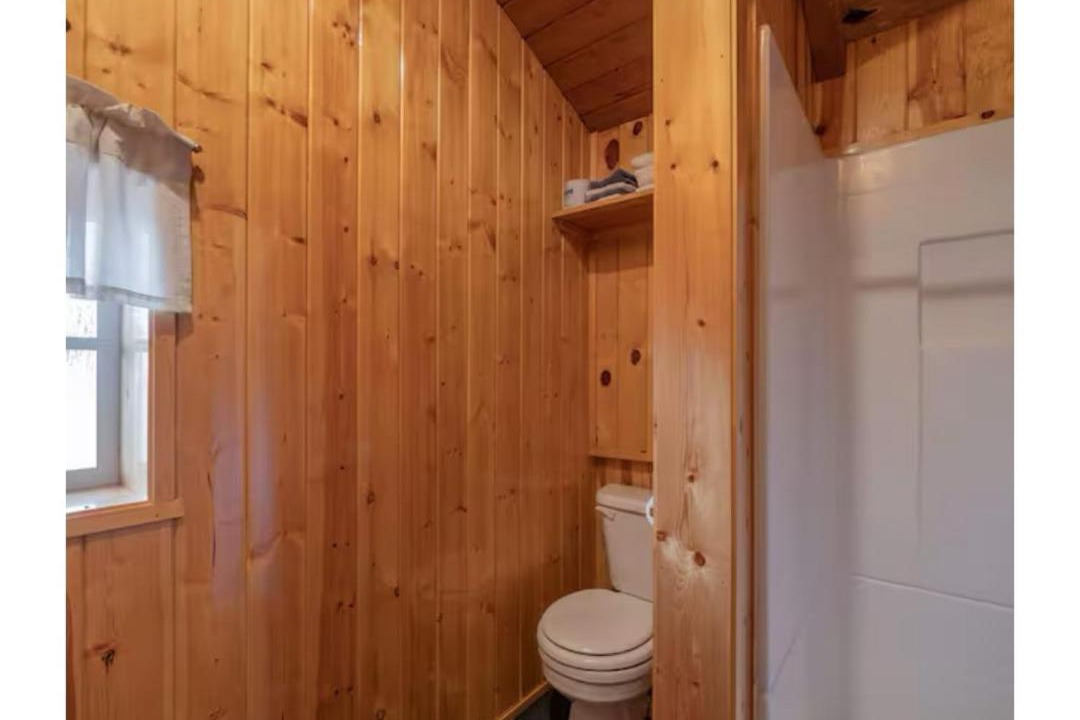 Photo of Bathroom in Ashton