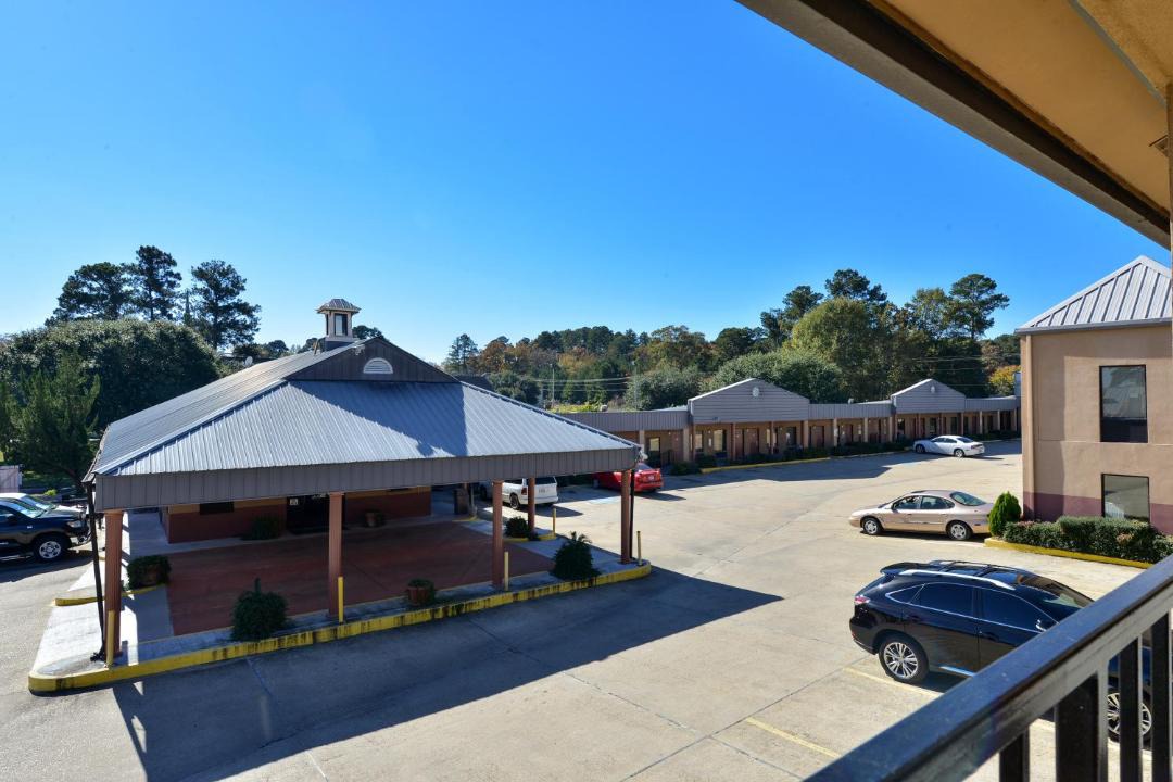 Photo of Others in Brookhaven