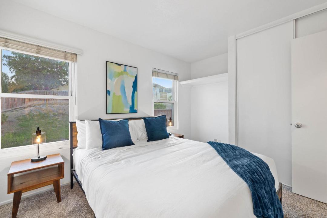 Photo of Bedroom in Bay Terraces