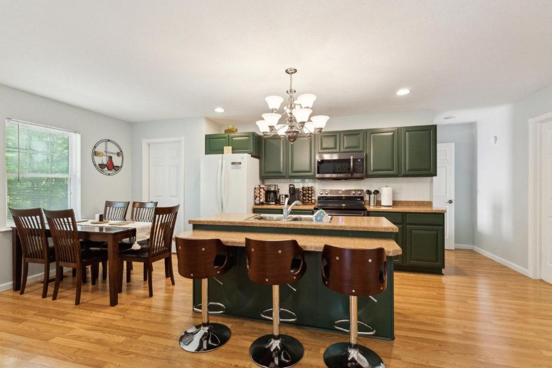 Photo of Kitchen in Helmsburg