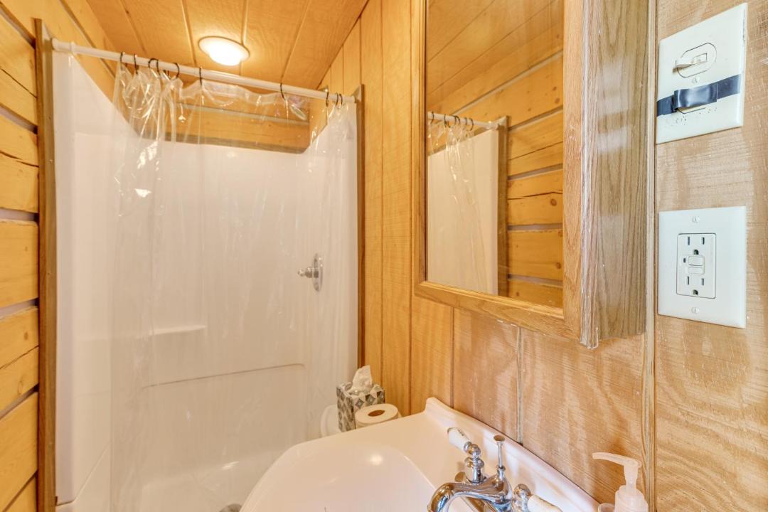 Photo of Bathroom in Maybell