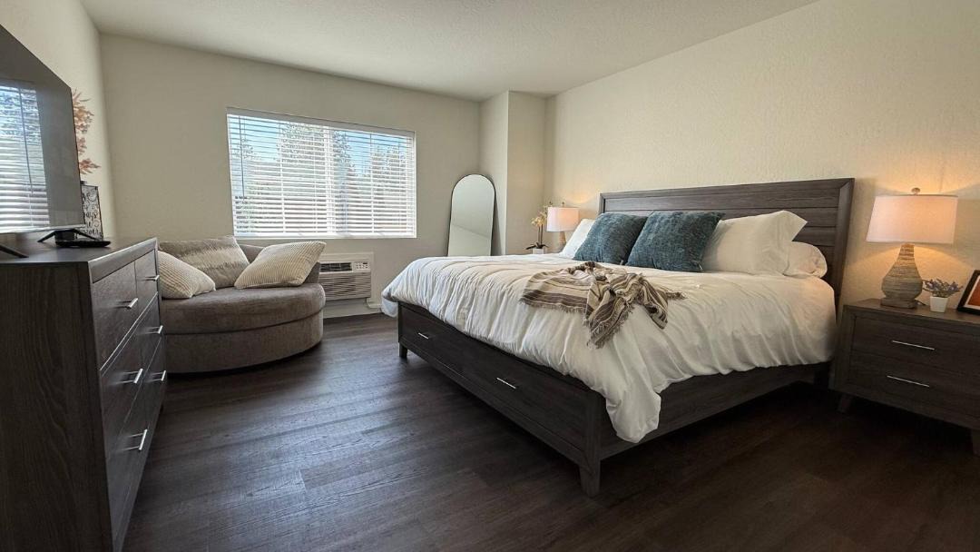 Photo of Bedroom in Sandpoint