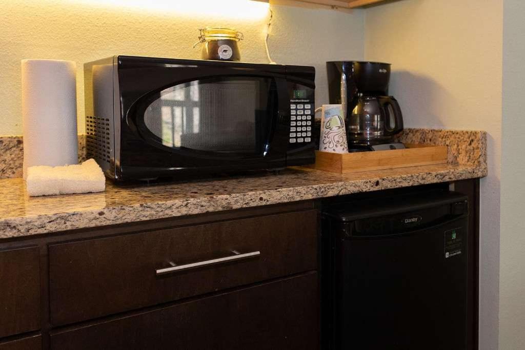 Photo of Kitchen in Eureka Springs Historic District