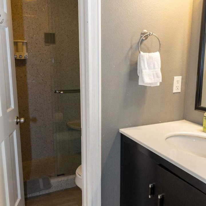Photo of Bathroom in Eureka Springs Historic District